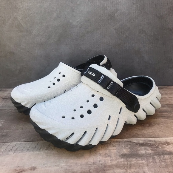 Crocs Echo Reflective Clog - Picture 5 of 16